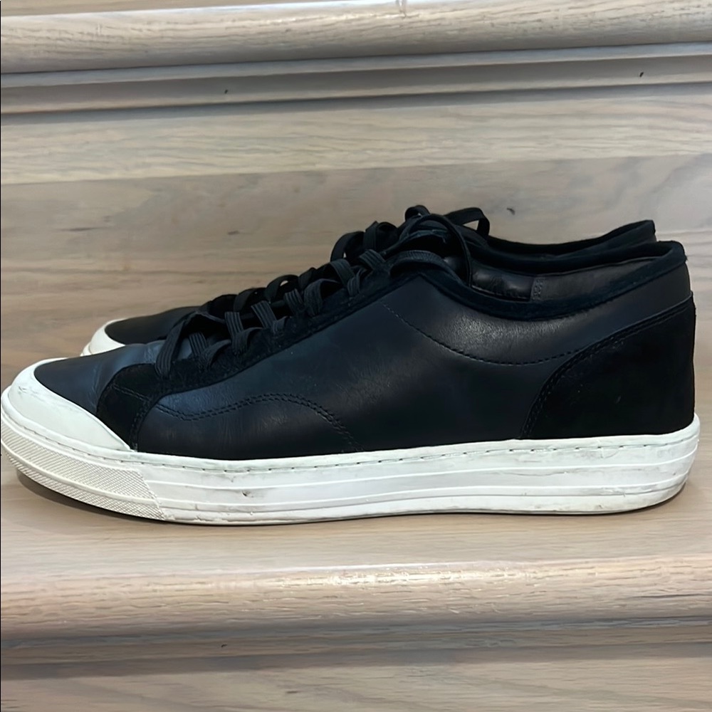 Men’s Vince Two-Tone Leather Black and White Sneakers with suede accents - Picture 3 of 12